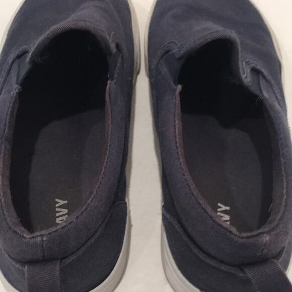 Old Navy Boys‎ Sz 3 Shoes Navy Blue Slip On Loafers Canvas Casual Preppy Neutral - Picture 7 of 11